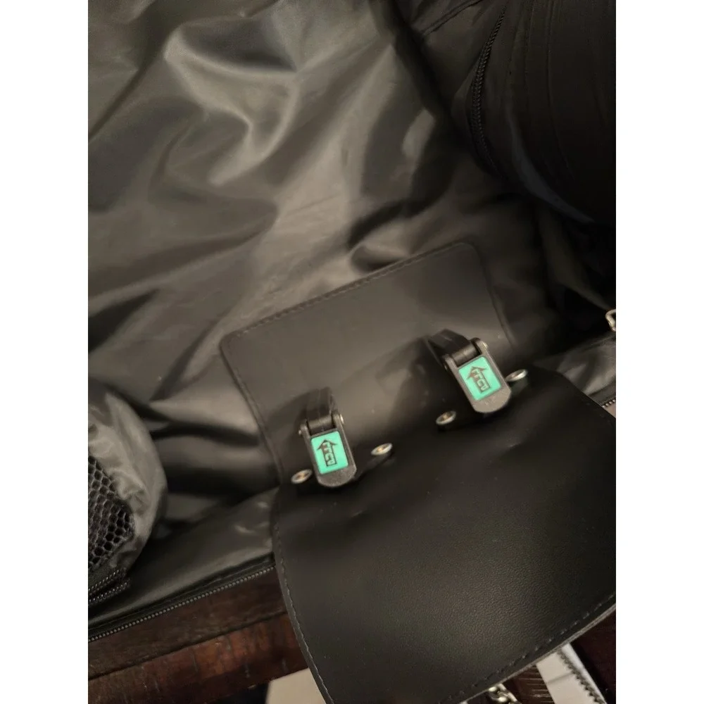 Delsey Paris delsey paris